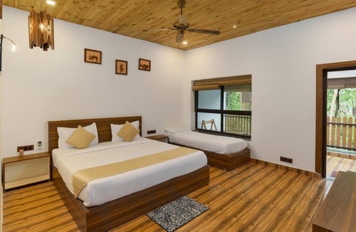 Avarghani Hotel | Vann Vaikuntham