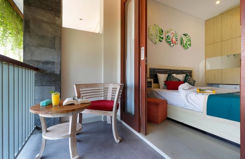 Central Seminyak Hotel | Vansari Hotel