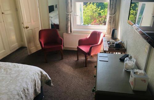 Hele House | Varley House