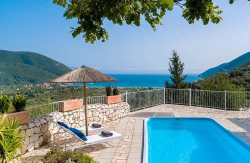 Evgiros Villa | Vasiliki Cottages