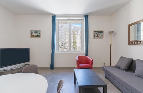 Charleval Apartment | Vaste appart de 44 m centre - n2