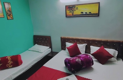 Chamoli Hotel | Vasudev lodge Gopeshwar