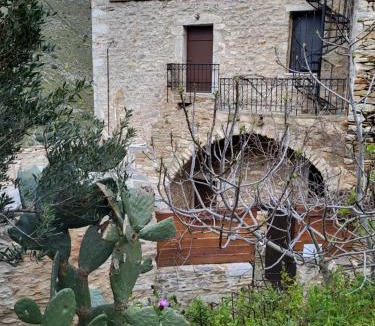 Vatheia House | Vathia Tower 1894