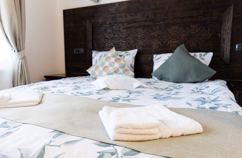 Cacica Hotel | Vatra Boiereasca