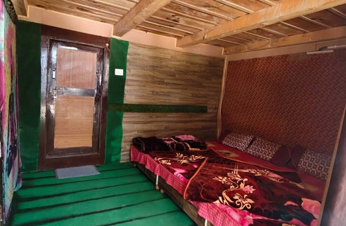 Kullu Hotel | Vedas Homestay | Waichin Valley