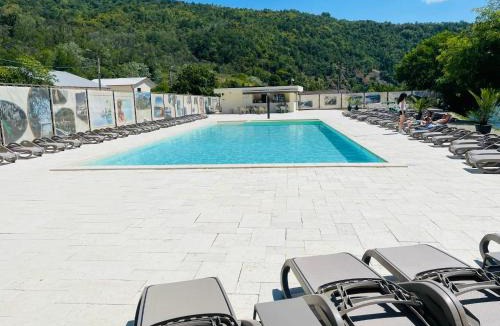 Orsova House | Vega Resort Restaurant & Lodge