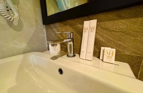 Legazpi Hotel | VELA HOTEL
