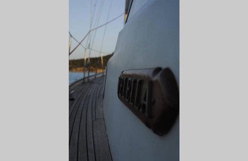 Cagliari Boat Rental | Velella