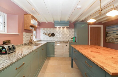 Redbrook Cottage | Velindra Farm Cottage