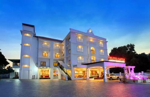 Cherthala Hotel | Veliyil Castles