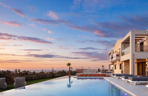 Rethymno Villa | Vellis Residence - Luxury Retreat, 2 Villas & 2 Pools by etouri