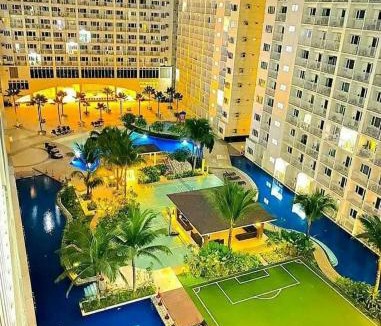 Barangay 76 Hotel | Velour Suites