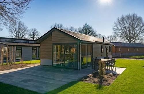 Biddinghuizen House | Velthorst 4 by Interhome