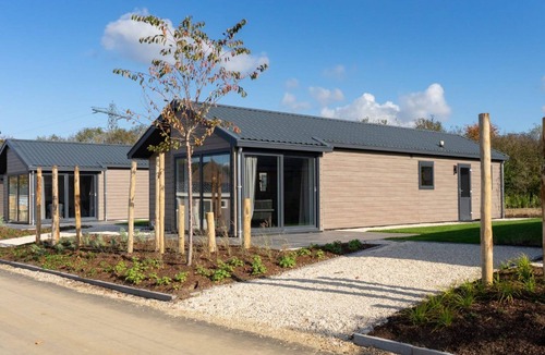 Linden House | Velthorst 6 by Interhome