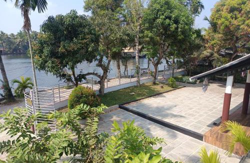 Mankombu Apartment | Vembanad Ripples