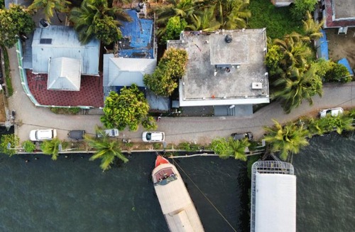 Alappuzha Hotel | Venice Riverside