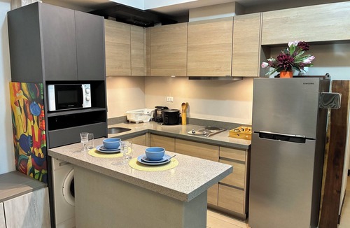 Pinagsama Apartment | VenizLex