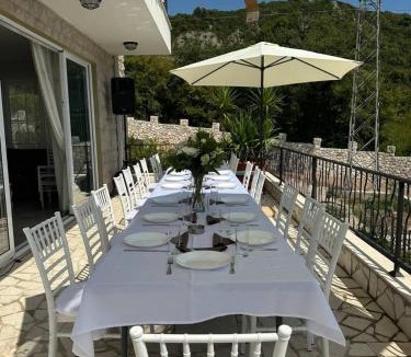 Podostrog Apartment | Ventus Rosa Villa