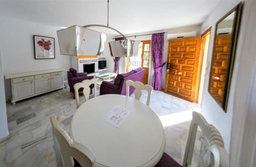 Puerto Rey Apartment | VERACOAST 80