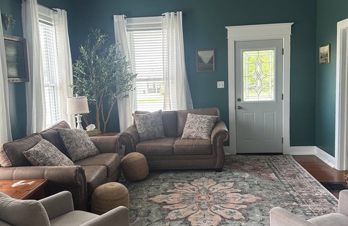 Morris House | Verbena Executive Cottage