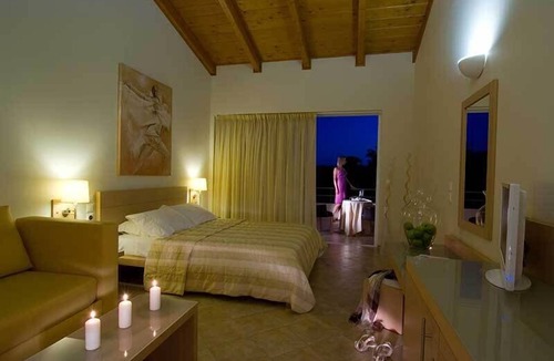 Kalogria Hotel | Verde al Mare