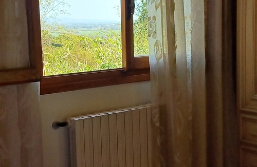 Rosignano Marittimo Apartment | Verde Mare apartment with sea view surrounded by ancient olive trees animals allowed