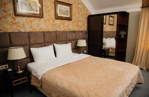 Kuzmichi Hotel | Vereteno