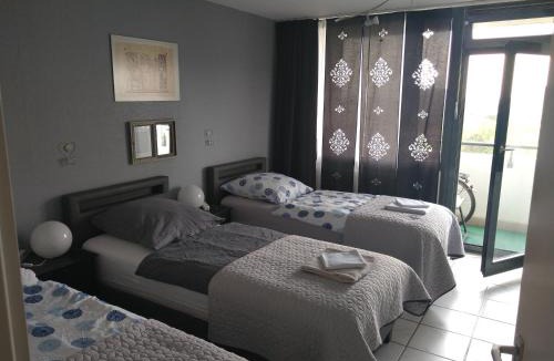 Rhein-Erft-Kreis District Apartment | Veronika