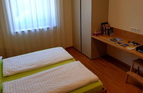 Unterrain/Riva di Sotto Apartment | Versigglhof apartment with terrace 2