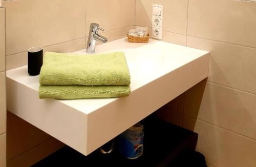 Unterrain/Riva di Sotto Apartment | Versigglhof apartment with terrace 2