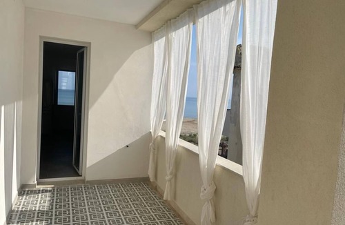 Alcamo Marina Apartment | Very bright beachfront apartment