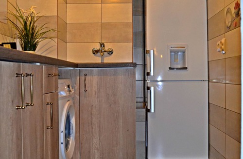 Bucharest City-Centre Apartment | Very Central, Clean & Modern Apartment in the heart of Bucharest!