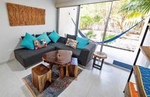 Merida Apartment | Very chic 3BR Condo, tons of amenities, 1 block fr