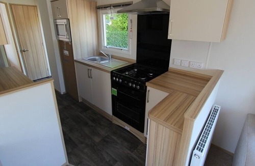 Edinburgh House | Very comfortable caravan situated on a very popular and well maintained park.