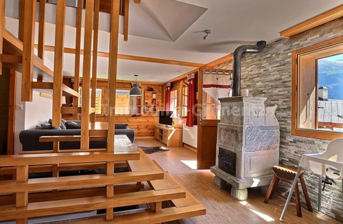 Grimentz Apartment | Very comfortable flat on 2 levels for 6 people, living room, kitchen area with dishwasher, 1 double