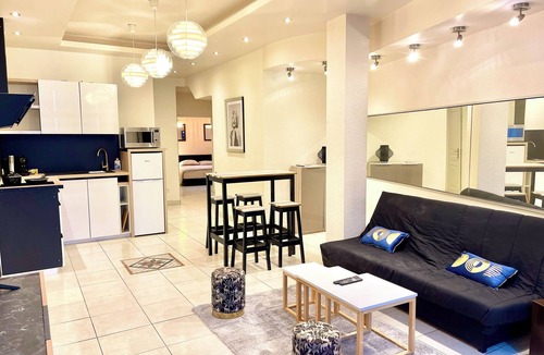 Montlucon Apartment | Very large 155m² loft in the center of town