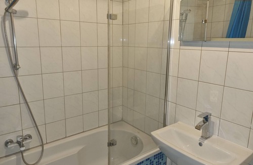 Mannheim Condo | Very nice 3 room apartment with large terrace in Mannheim near Heidelberg
