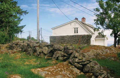 Radoy House | Very nice and charming cottage with great location.