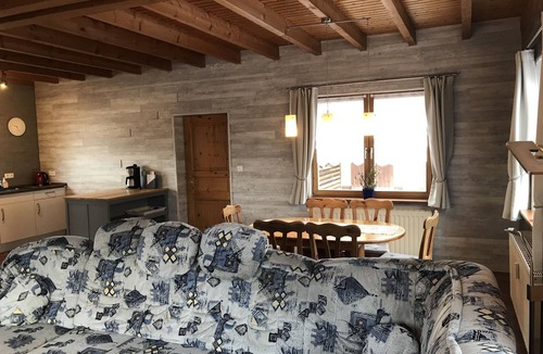 Stadtkyll House | Very nice and spacious wooden house in the heart of the Eifel