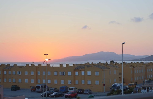 Tarifa Apartment | Very nice apartment in a prime location on the beach with terrace and sea view