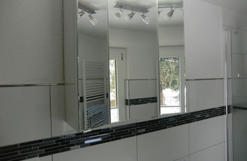Leinatal House | Very quiet bungalow, right on the forest, pets welcome.