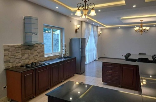 Lideta House | Very secure quite gust house