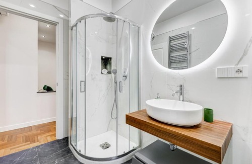 Aurelio Apartment | Vesta Rome House