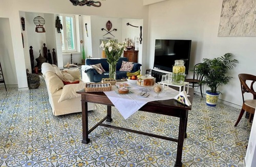 Seiano Bed & Breakfast | Vesuvio View