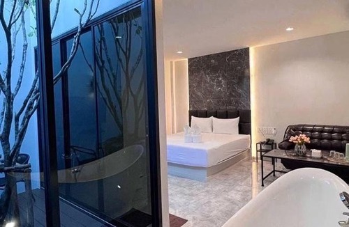 Hua Mak Hotel | VEVILLA