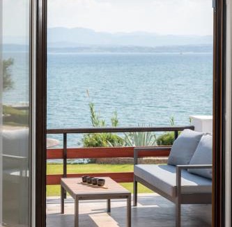 Malakonta Apartment | Veya Suite - Private Beach & Pools