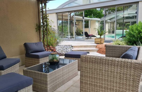 Daumeray House | Villa ALL COMFORT, PRIVATE SWIMMING POOL, jacuzzi, not overlooked, 4000 hectares