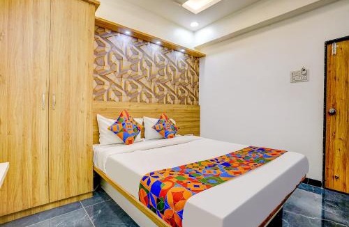Wagholi Hotel | Via Galaxy Stay
