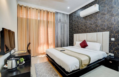 IMT Manesar Hotel | Via Next Home