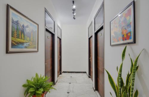 Kaushambi Hotel | Via RN Residency